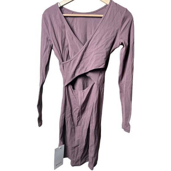 Lululemon Contour Pink Dress Contour Dress Nulu Size 4 NWT - Picture 2 of 6